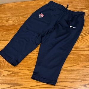 Vintage USWNT Nike Dri-Fit Soccer Capris - M